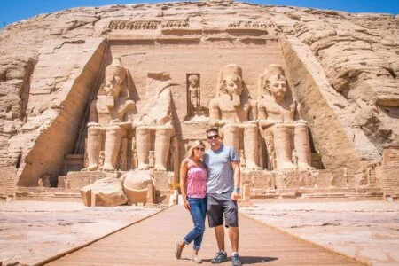 A wonderful picture of the couple in front of Abu Simbel Temple 1450x944